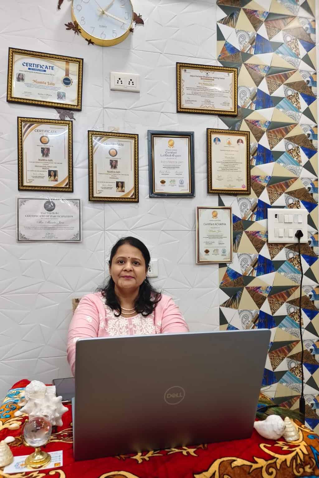 Astro Mamta Jain